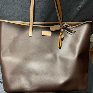 Coach metro tote bag